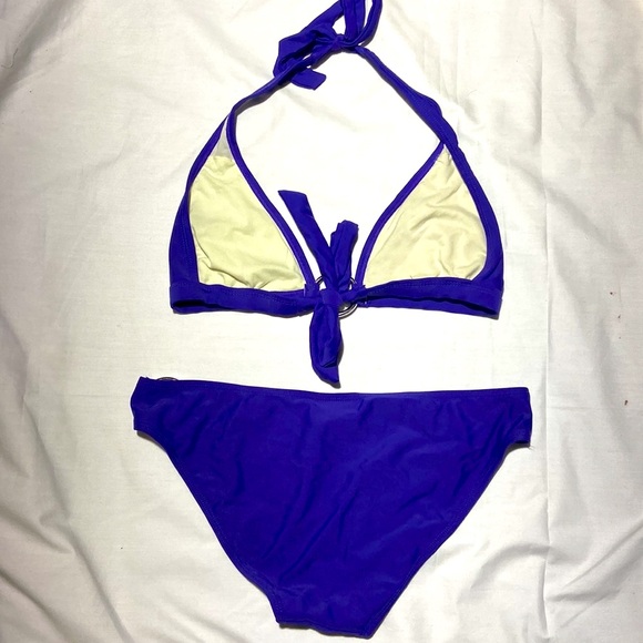INGEAR Bikini. Royal Purple. Silver Tone Rings in Top and Bottoms. Size Large - Picture 4 of 7